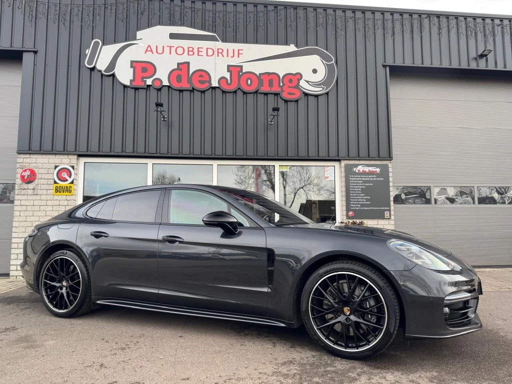 Hoofdafbeelding Porsche Panamera