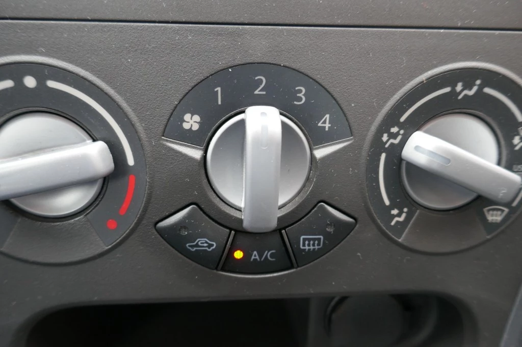 Hoofdafbeelding Opel Agila