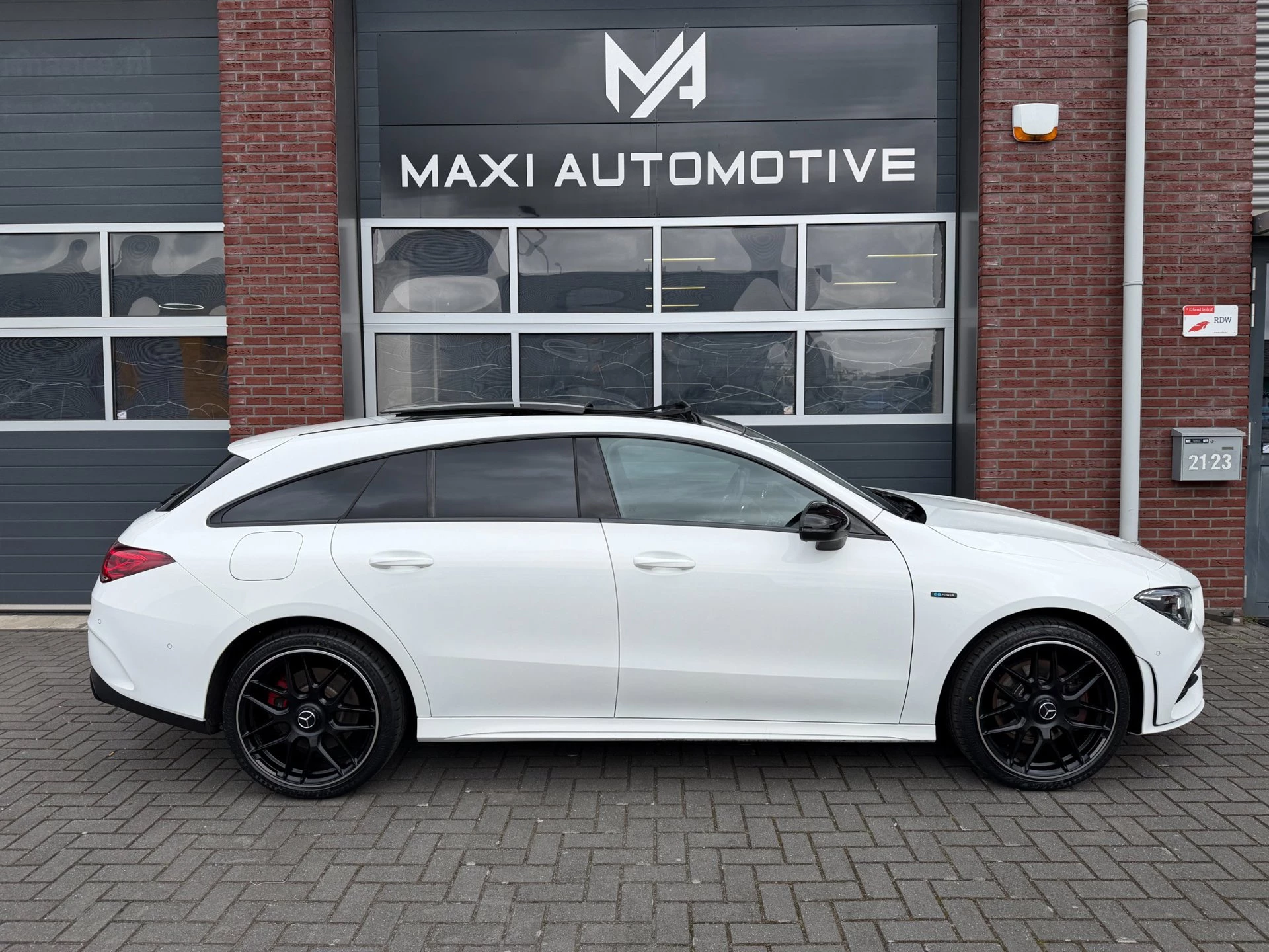 Hoofdafbeelding Mercedes-Benz CLA