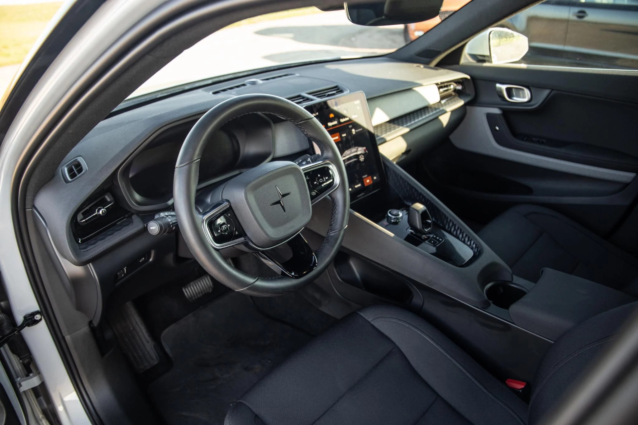 Hoofdafbeelding Polestar 2