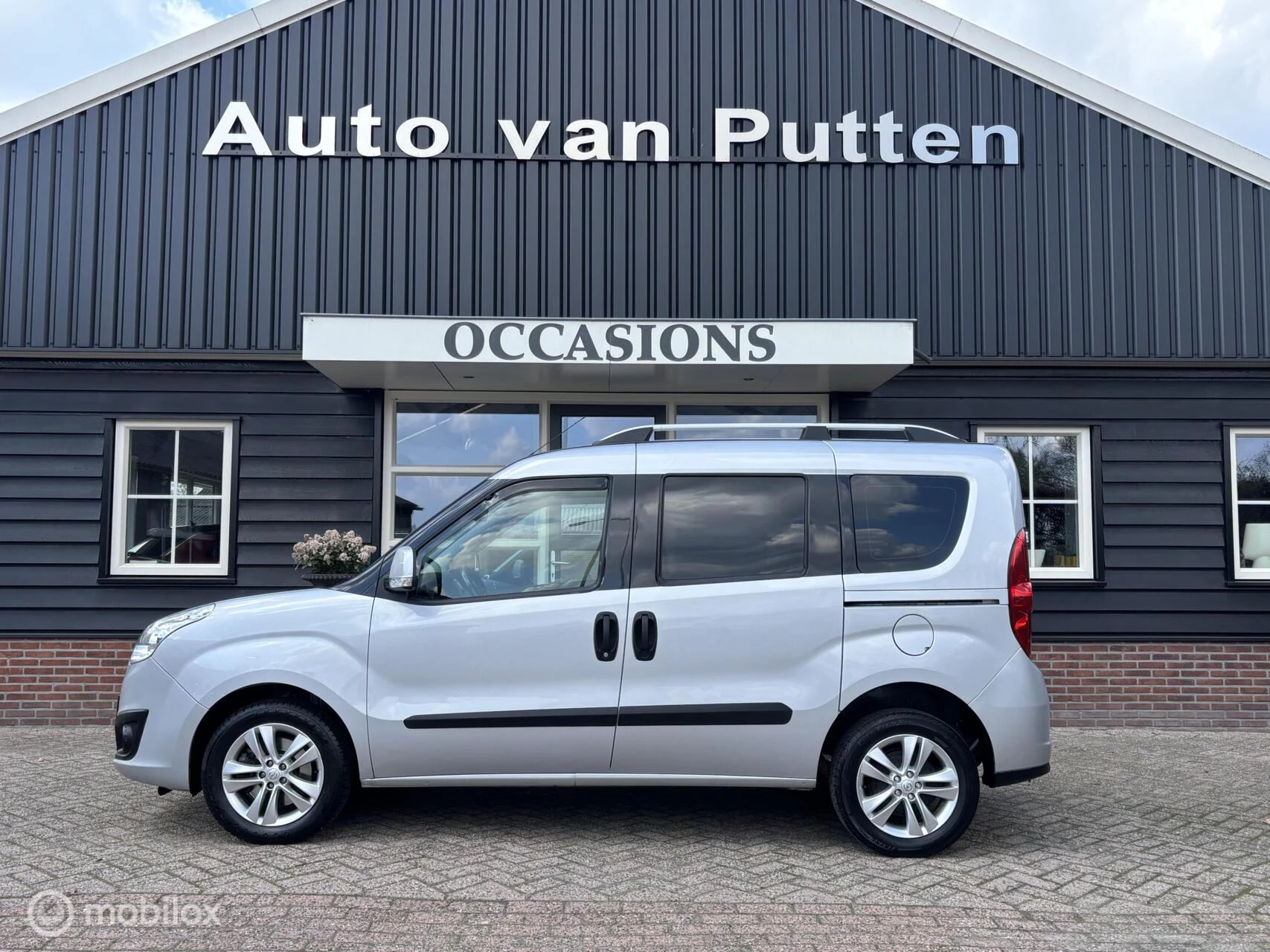 Hoofdafbeelding Opel Combo
