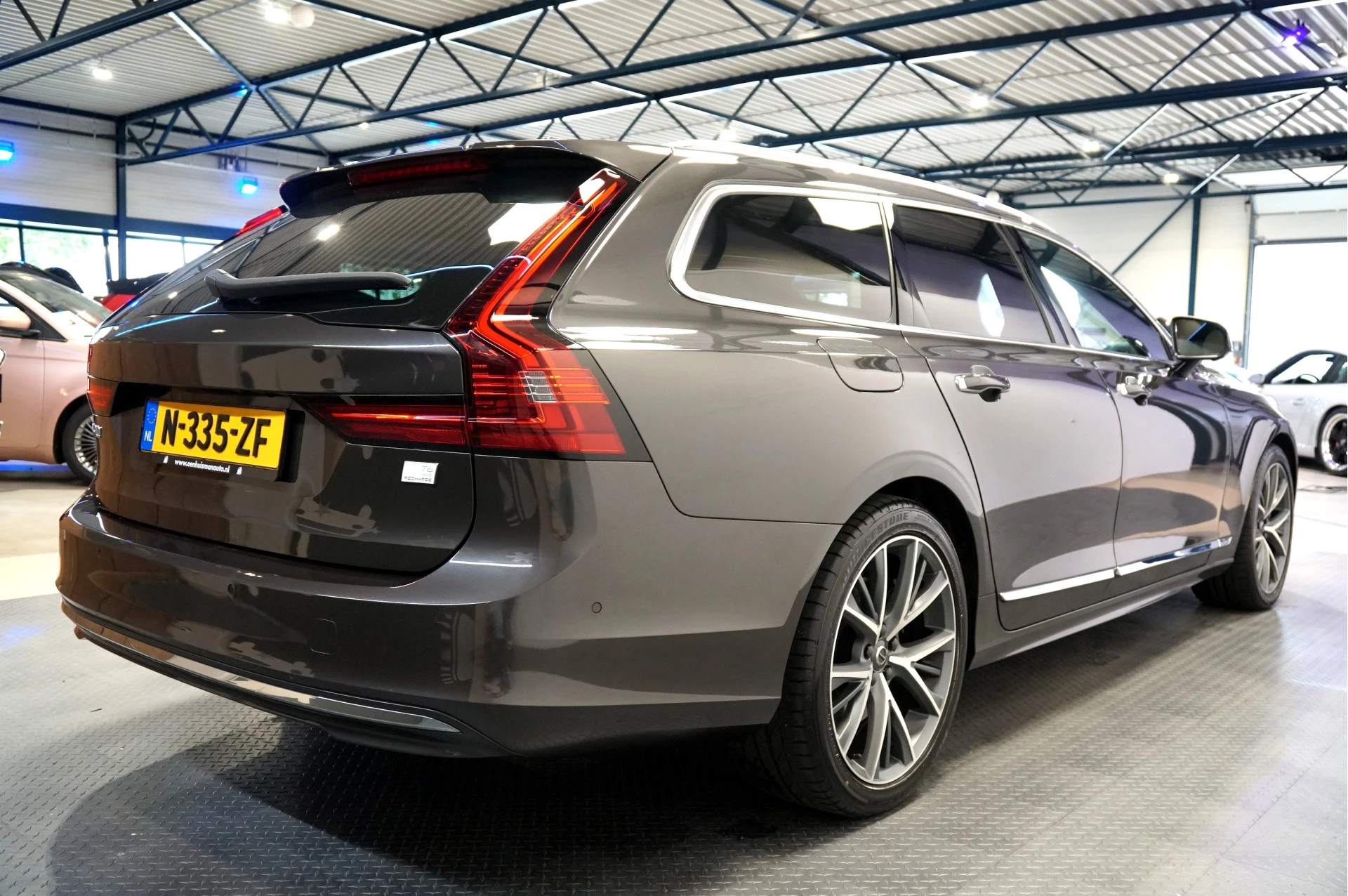 Hoofdafbeelding Volvo V90