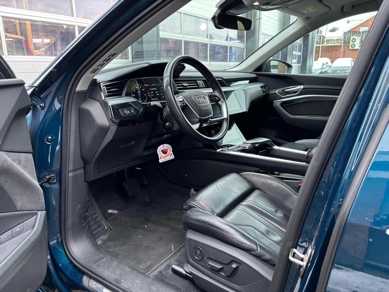 Hoofdafbeelding Audi e-tron