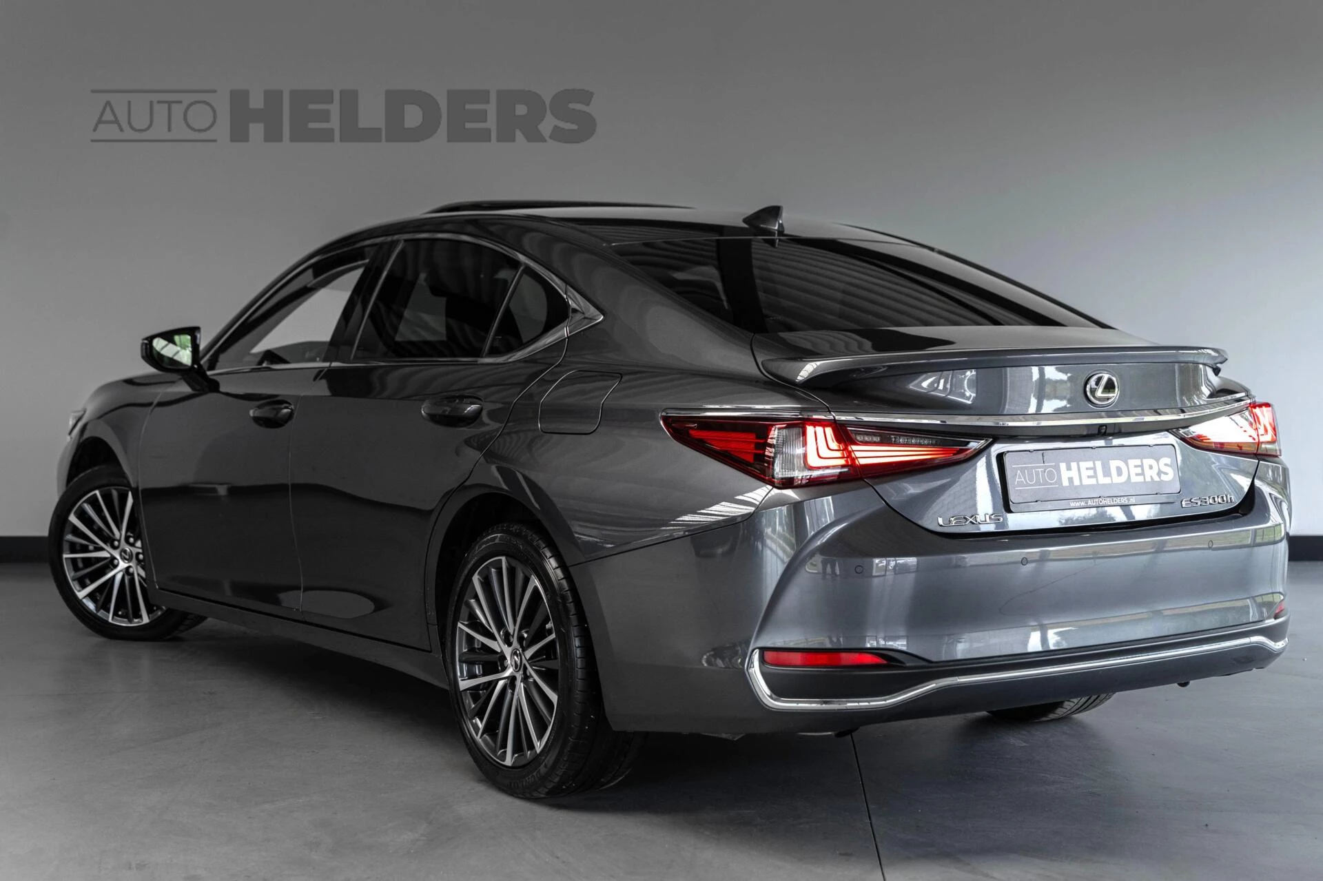 Hoofdafbeelding Lexus ES
