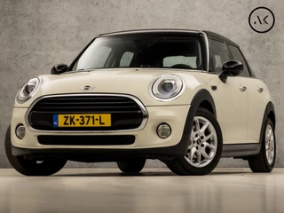 Hoofdafbeelding MINI Cooper MINI Cooper Mini 1.5 Pepper (NAVIGATIE, 5 DEURS, CLIMATE, CRUISE, PARKEERSENSOREN, LED KOPLAMPEN, SPORTSTOELEN, CRUISE, SPRAAKBEDIENING, NIEUWE APK, NIEUWSTAAT)
