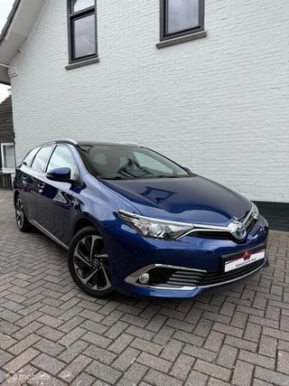 Hoofdafbeelding Toyota Auris Toyota Auris Touring Sports 1.8 Hybrid Panorama dak!