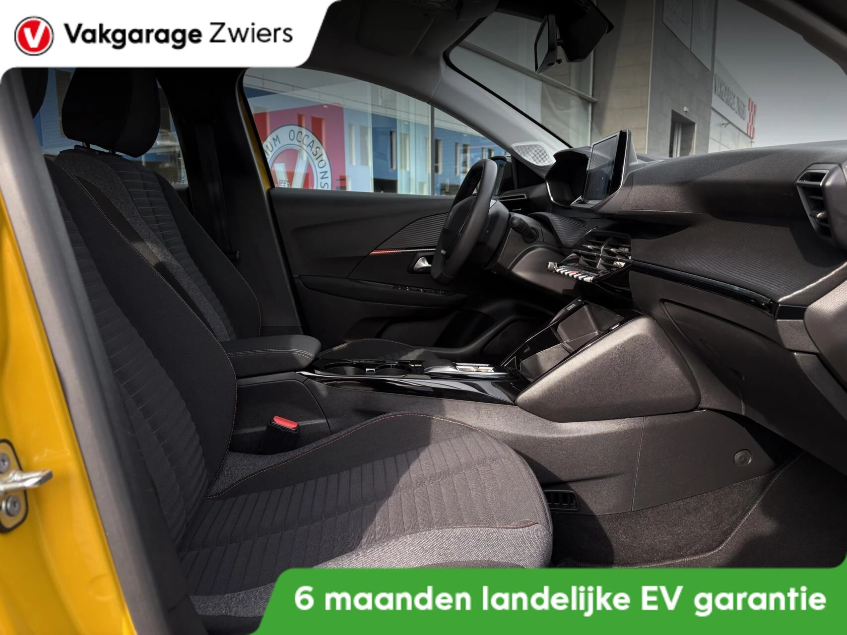 Hoofdafbeelding Peugeot e-208