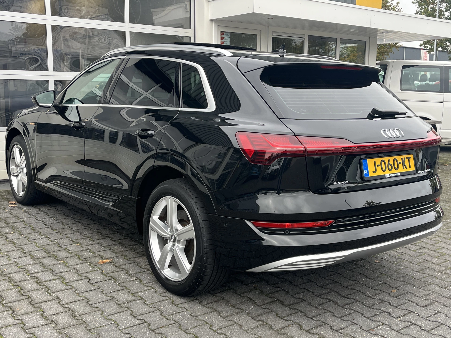 Hoofdafbeelding Audi e-tron