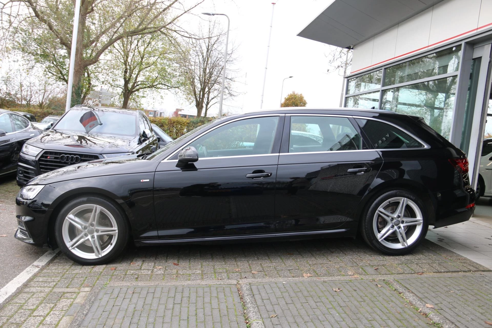 Hoofdafbeelding Audi A4