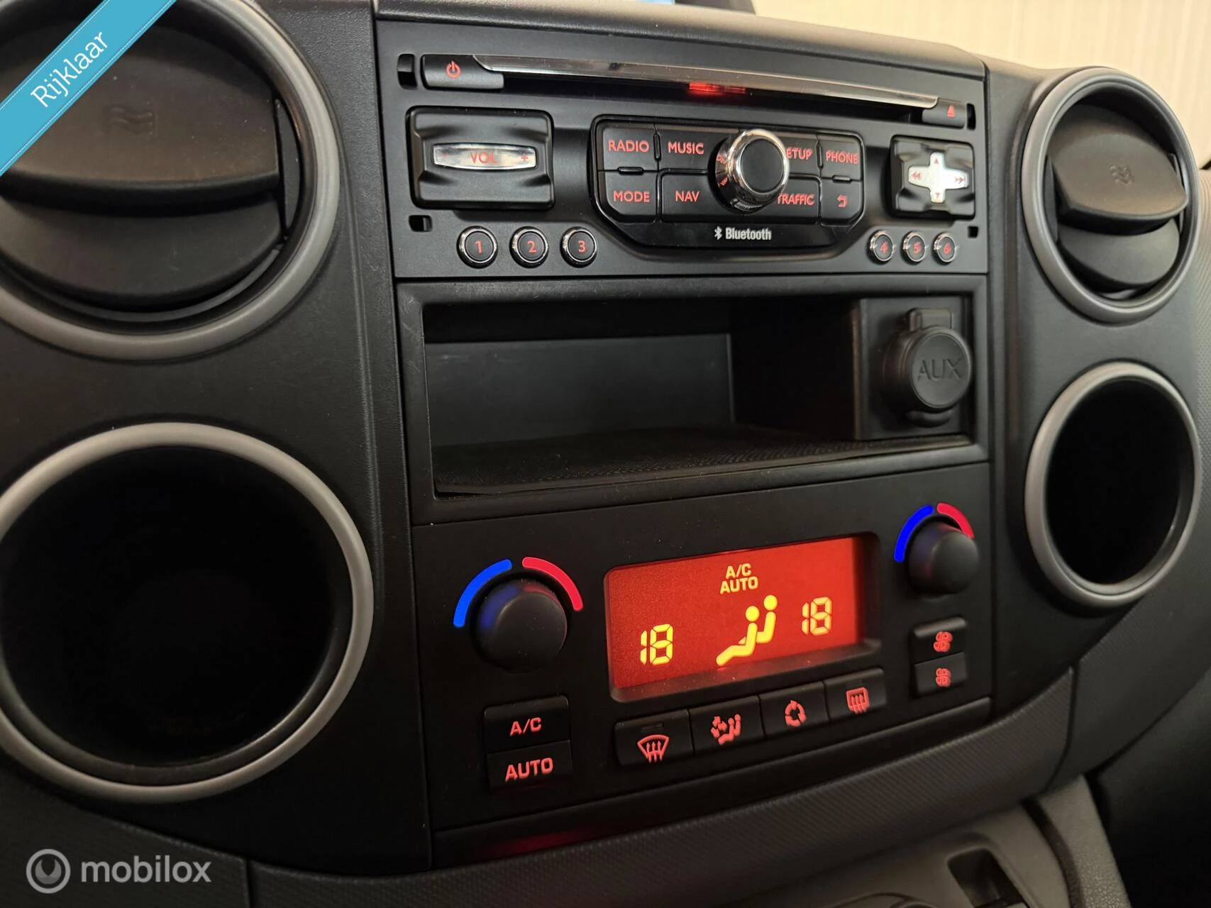 Hoofdafbeelding Peugeot Partner