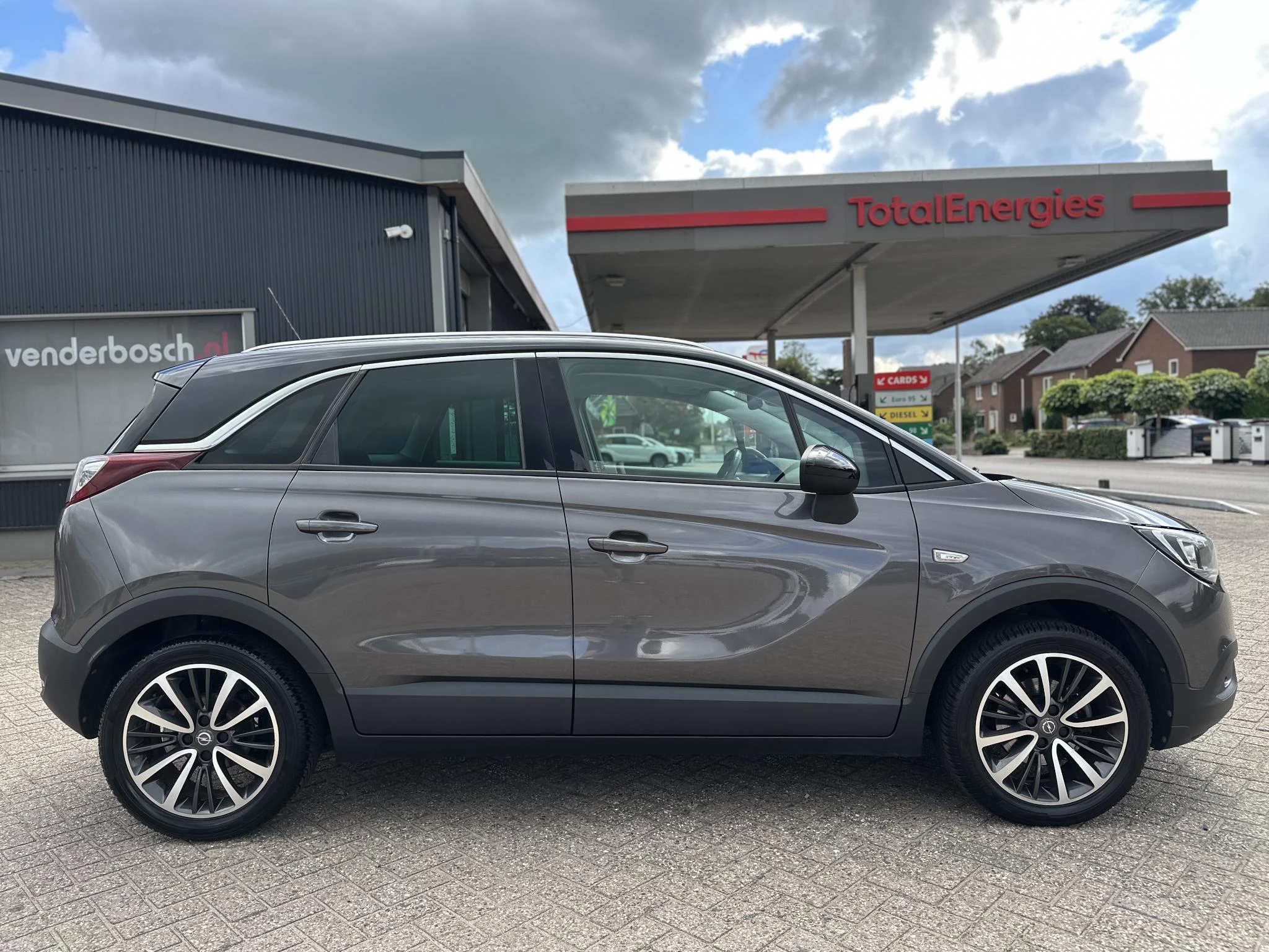 Hoofdafbeelding Opel Crossland X