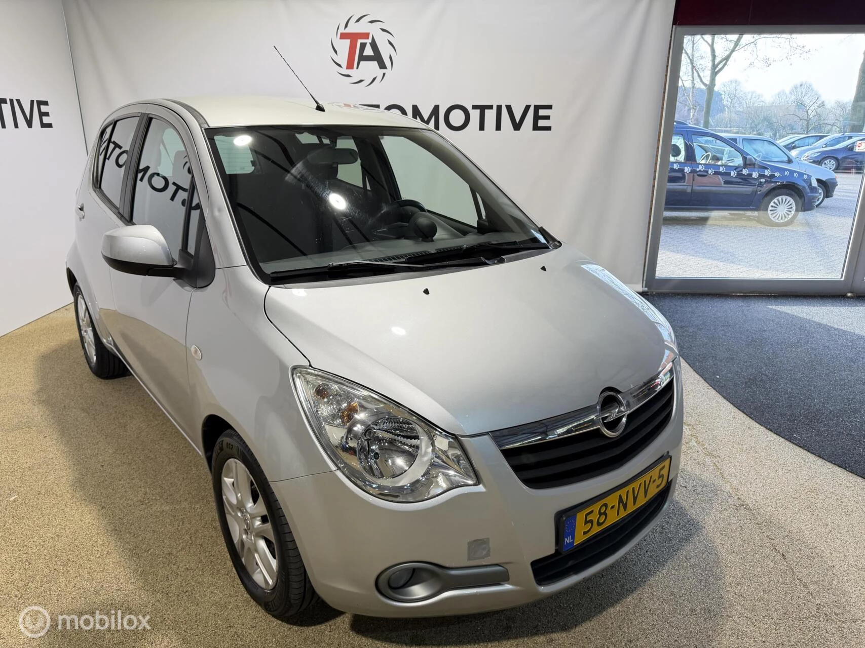 Hoofdafbeelding Opel Agila