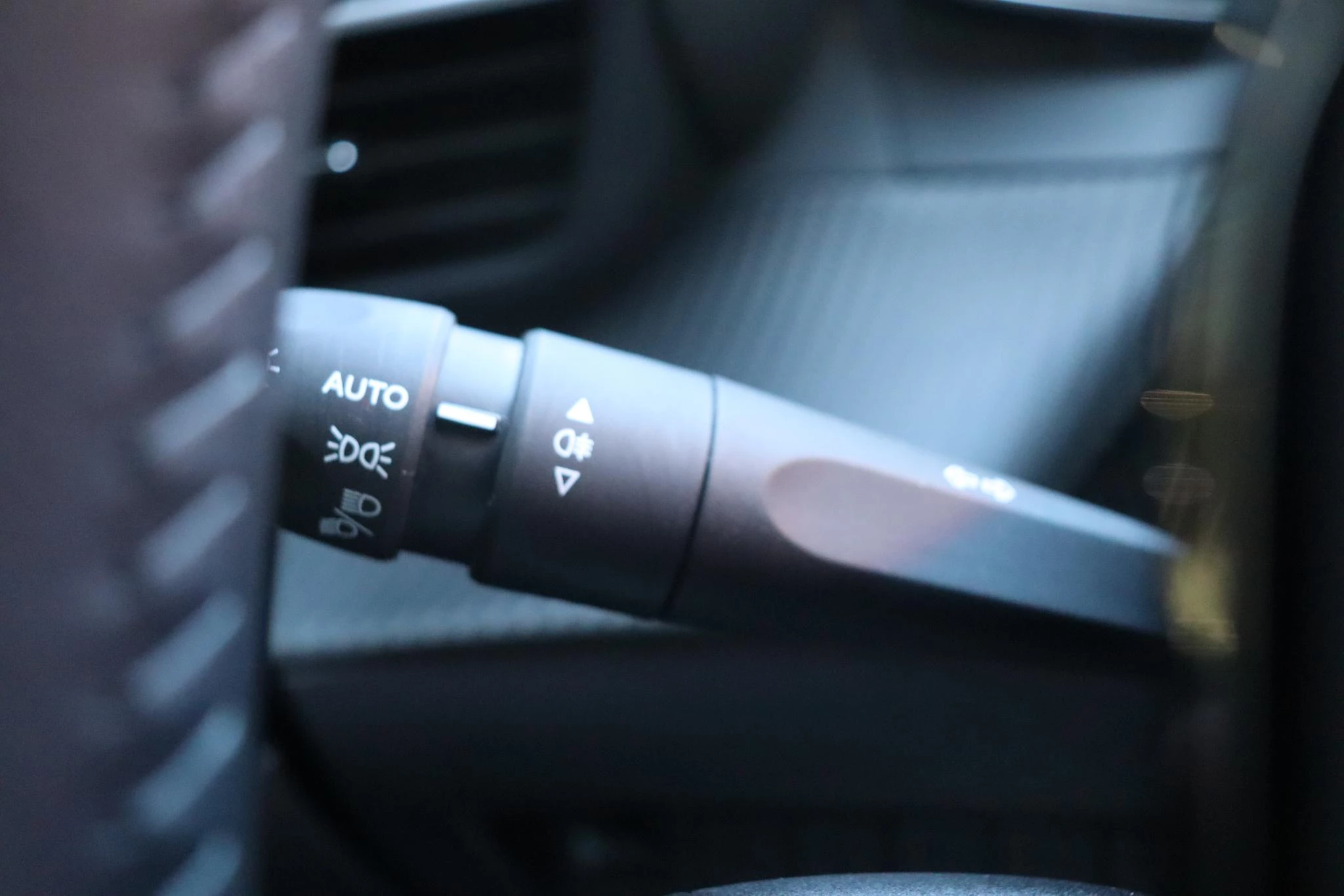 Hoofdafbeelding Peugeot e-2008