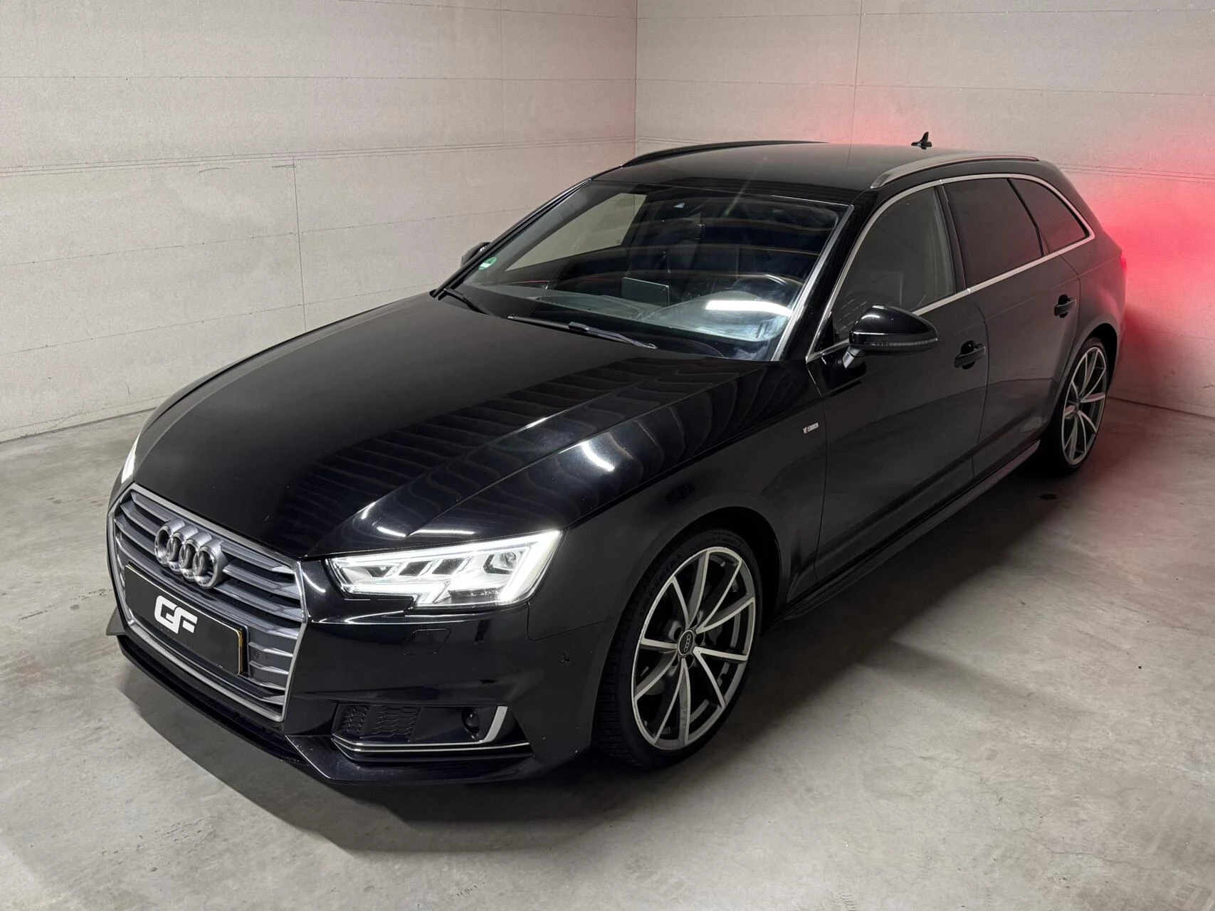 Hoofdafbeelding Audi A4