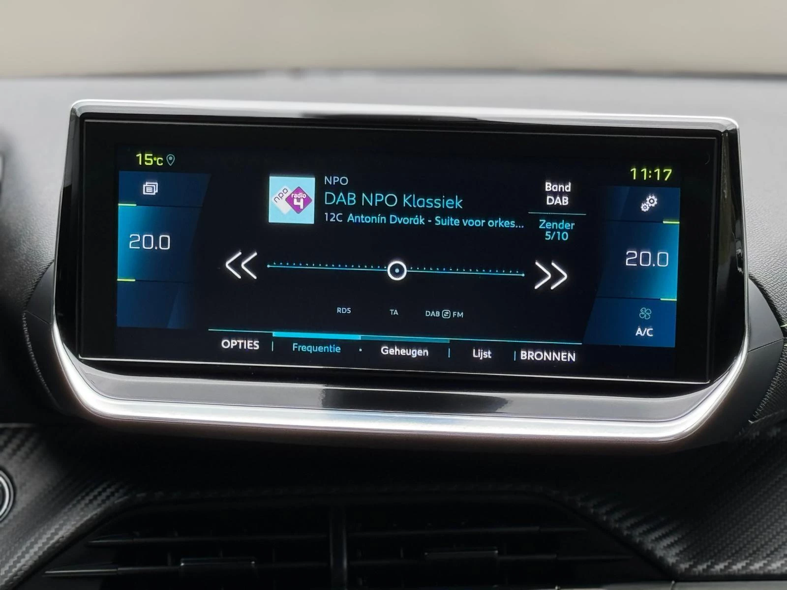 Hoofdafbeelding Peugeot e-208