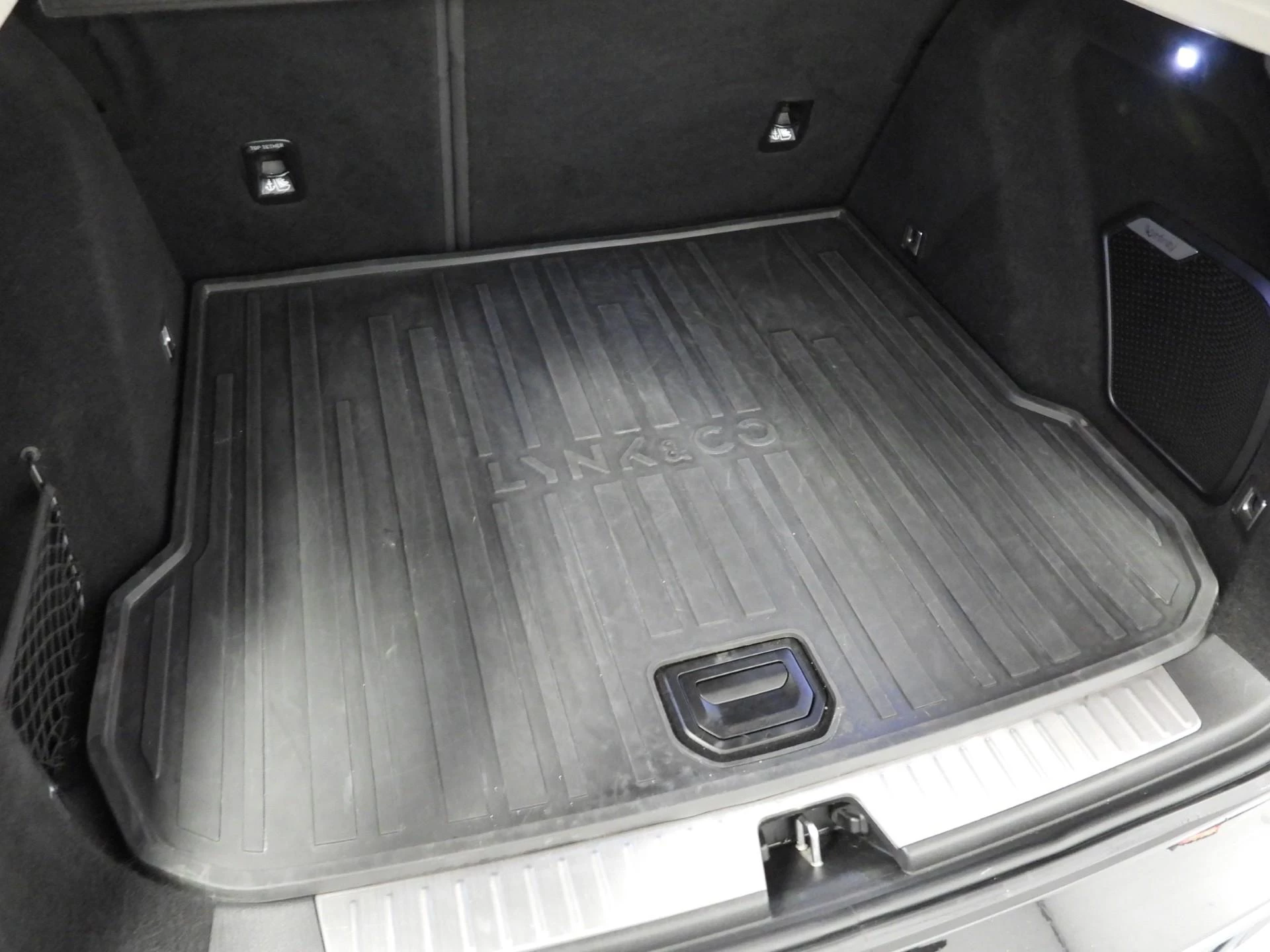 Hoofdafbeelding Lynk & Co 01