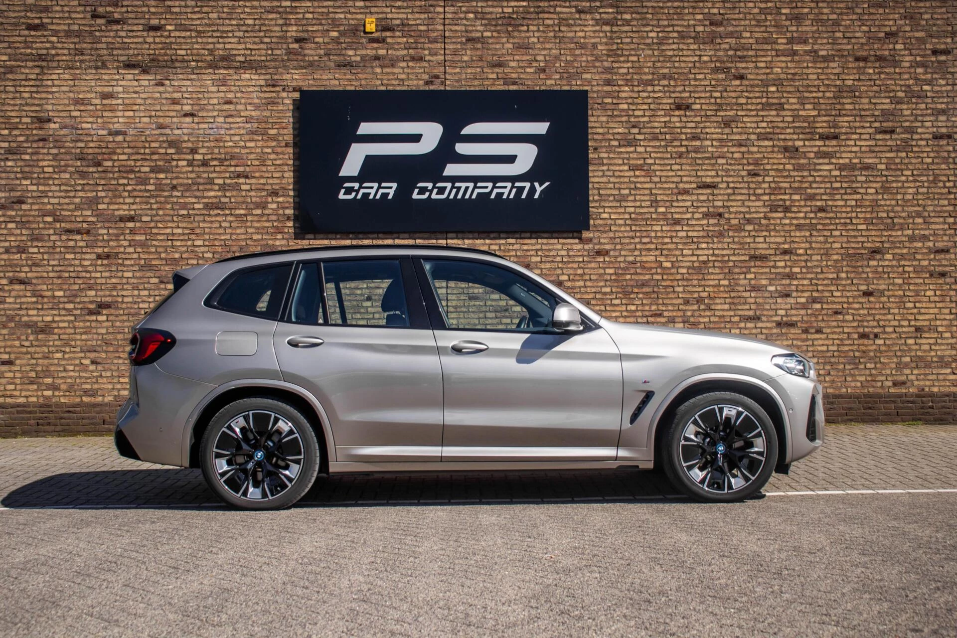 Hoofdafbeelding BMW iX3