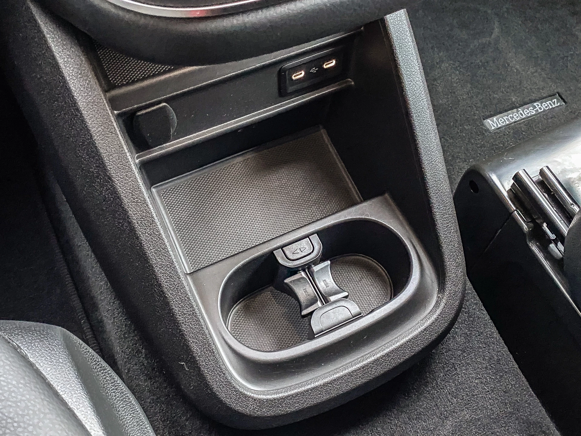 Hoofdafbeelding Mercedes-Benz EQV