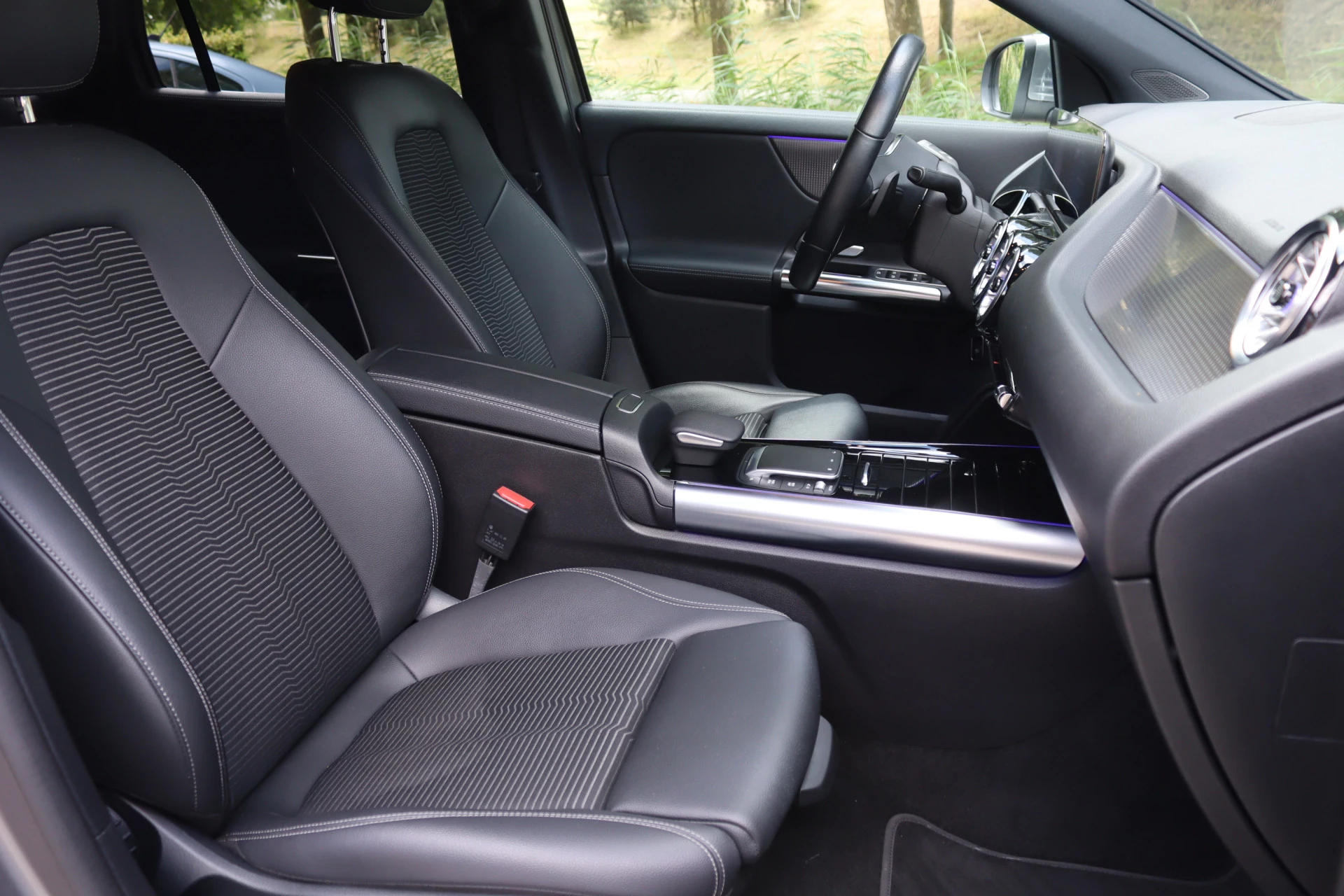 Hoofdafbeelding Mercedes-Benz EQA