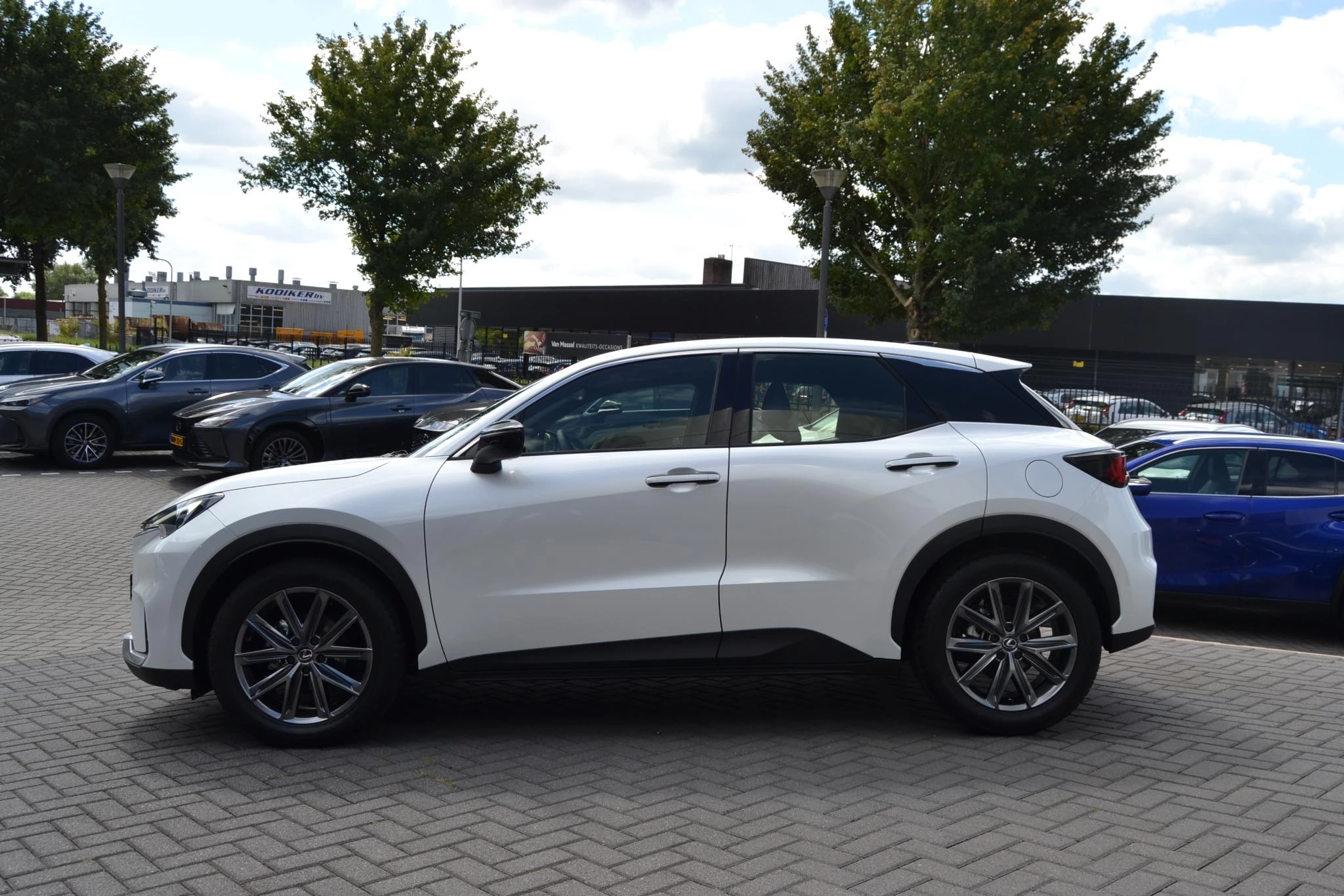 Hoofdafbeelding Lexus LBX