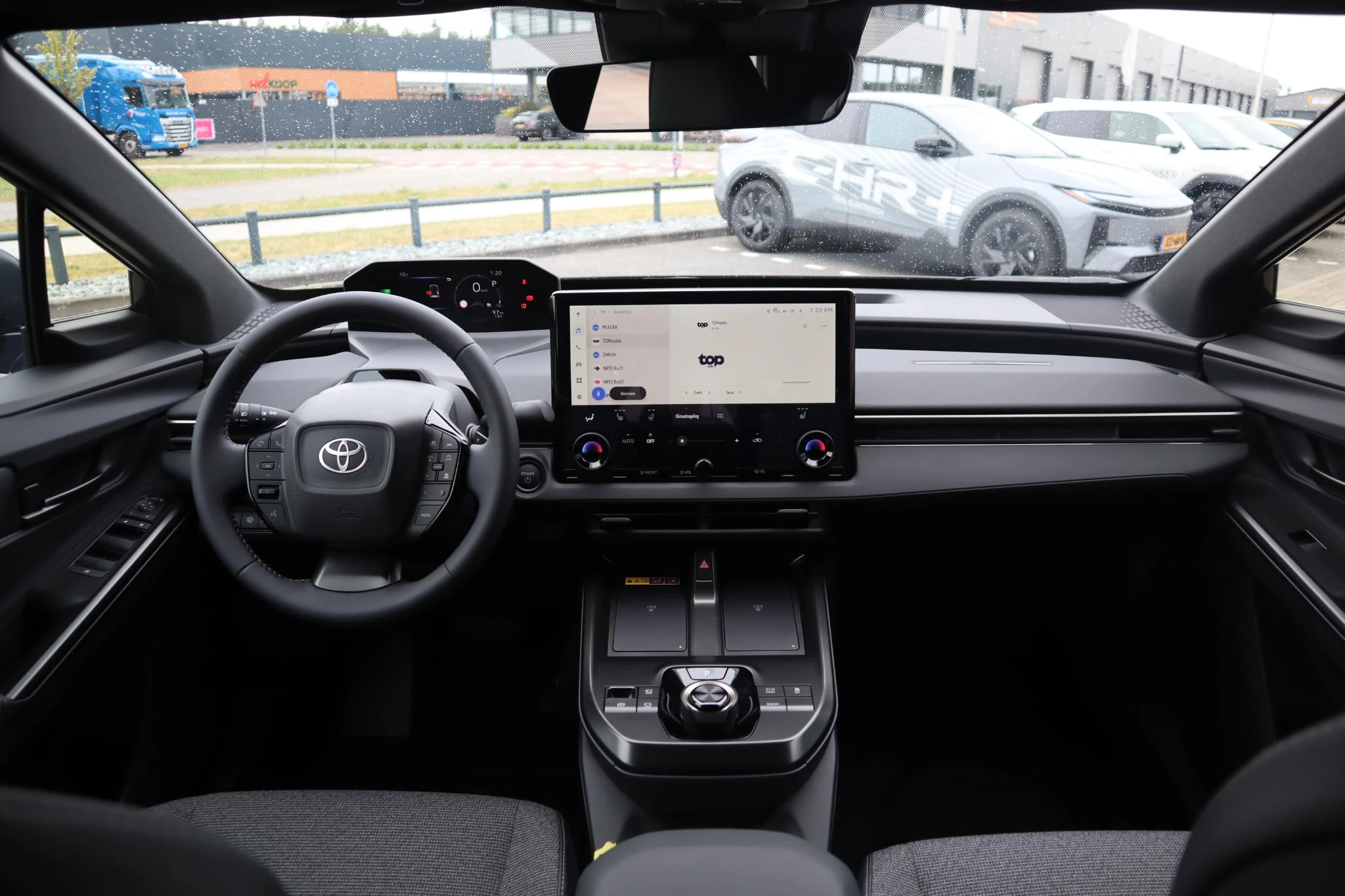 Hoofdafbeelding Toyota bZ4X