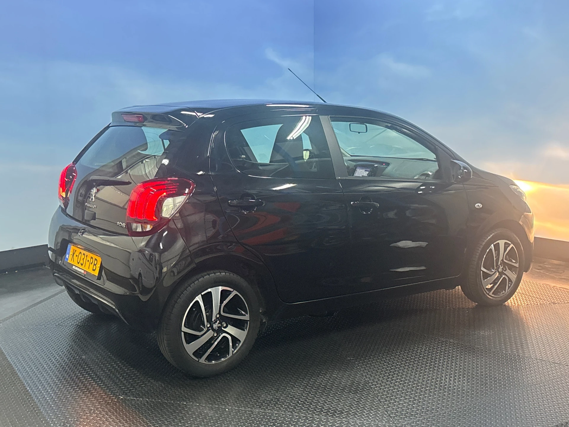 Hoofdafbeelding Peugeot 108