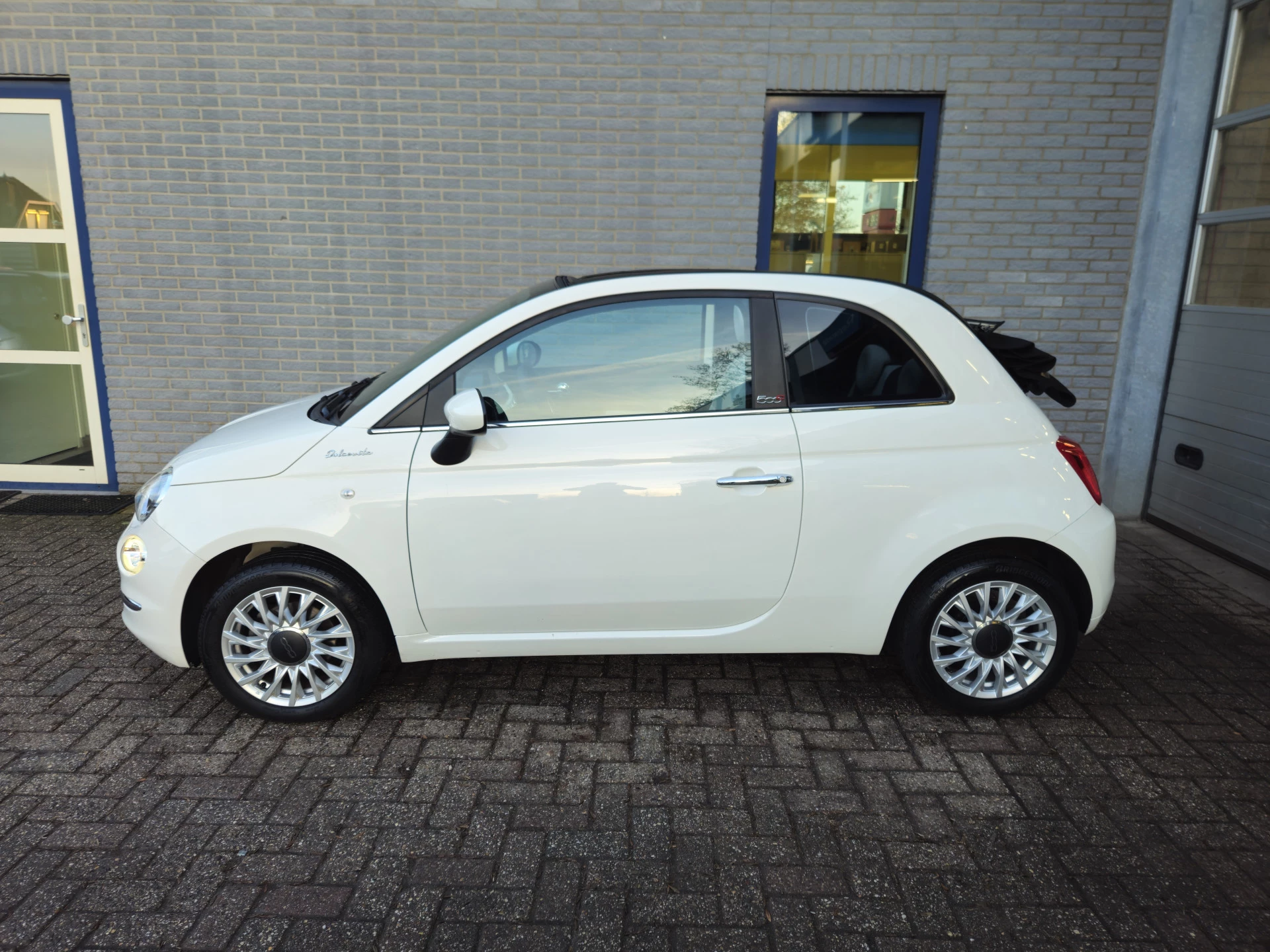 Hoofdafbeelding Fiat 500C