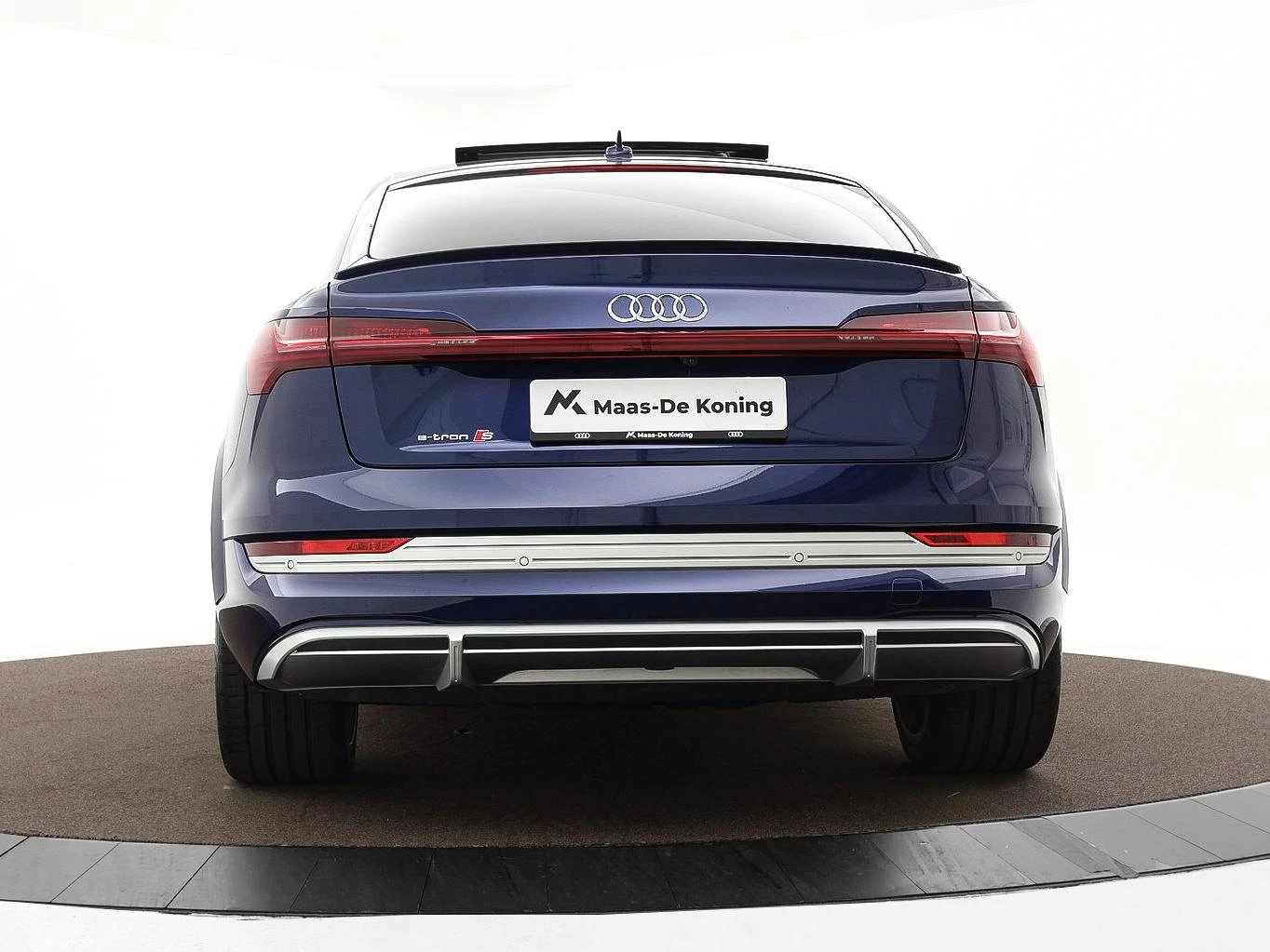 Hoofdafbeelding Audi e-tron