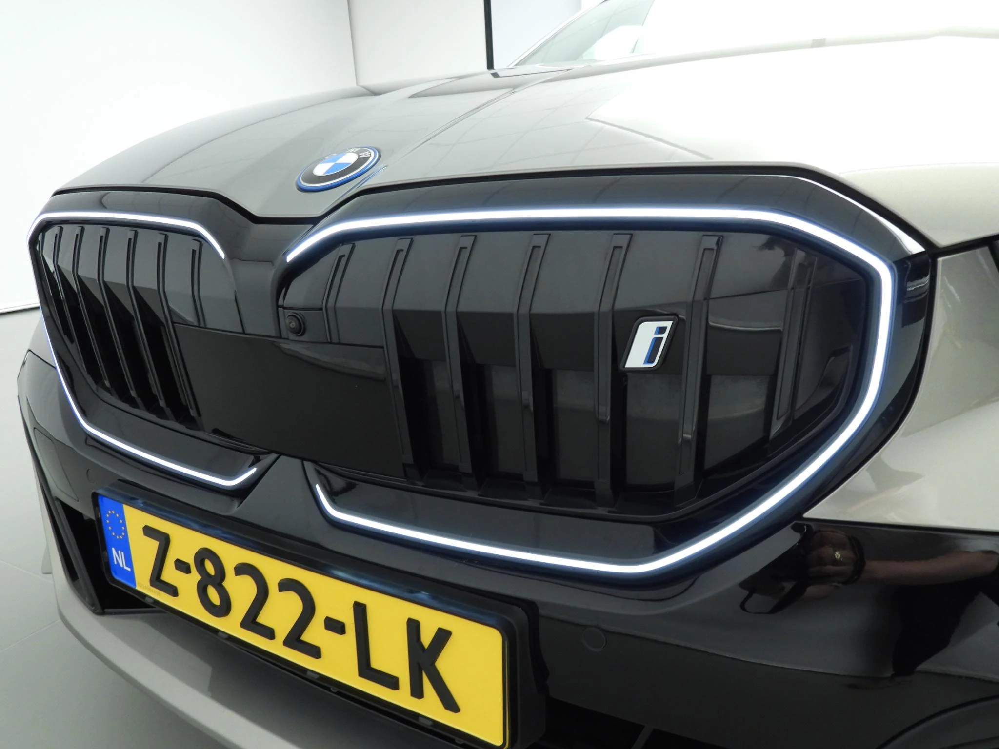 Hoofdafbeelding BMW i5