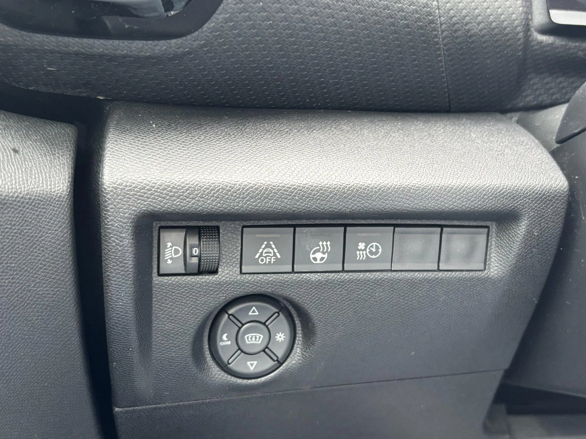 Hoofdafbeelding Citroën ë-C4