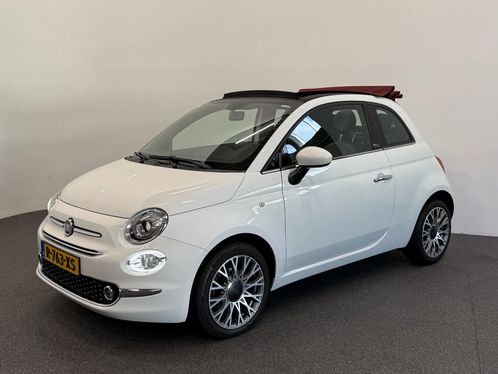 Hoofdafbeelding Fiat 500C