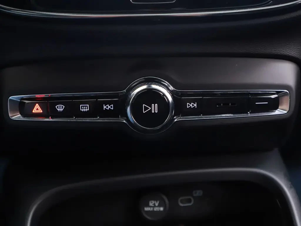 Hoofdafbeelding Volvo C40