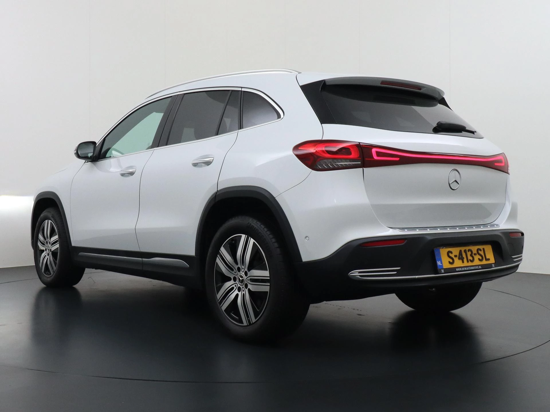 Hoofdafbeelding Mercedes-Benz EQA