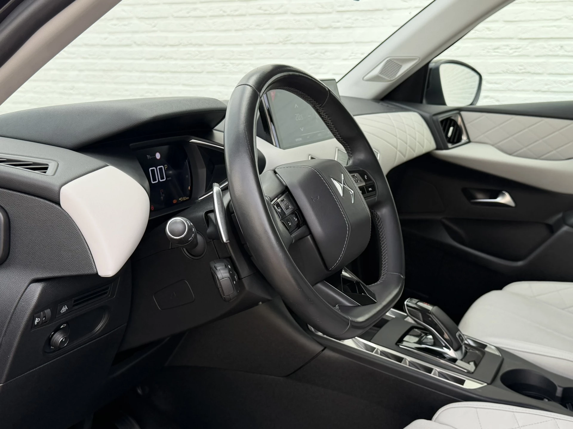 Hoofdafbeelding DS DS 3
