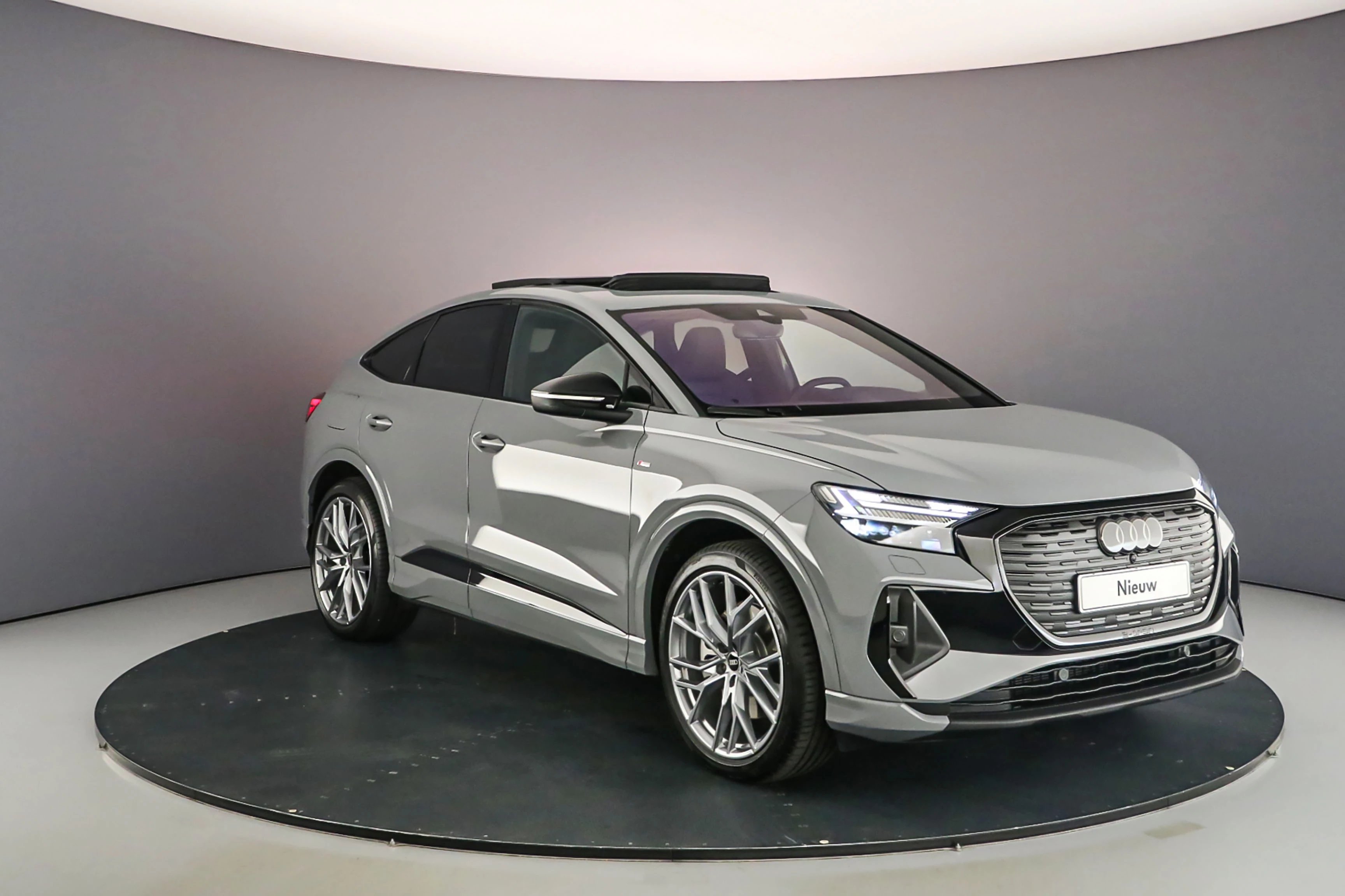 Hoofdafbeelding Audi Q4 e-tron