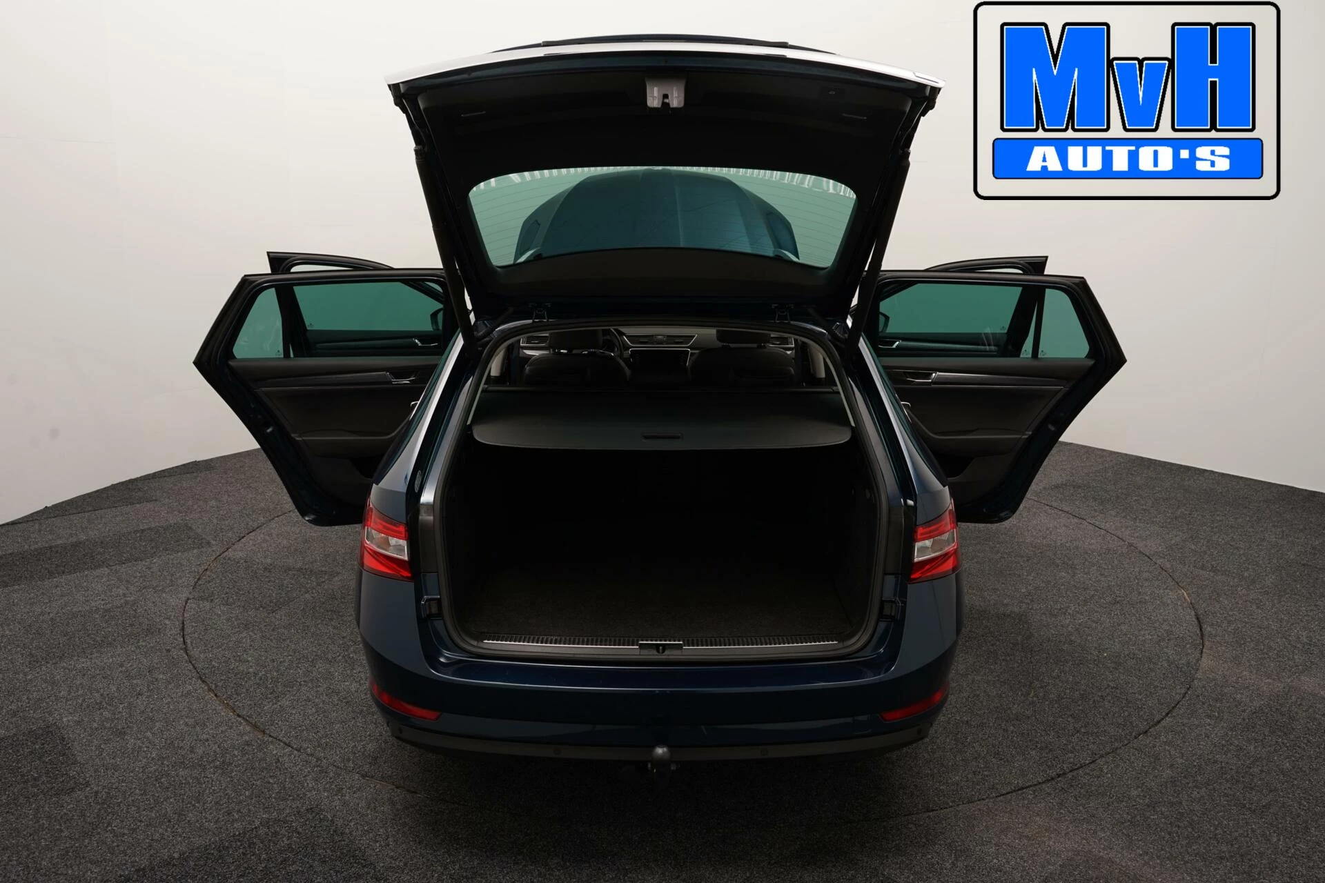 Hoofdafbeelding Škoda Superb
