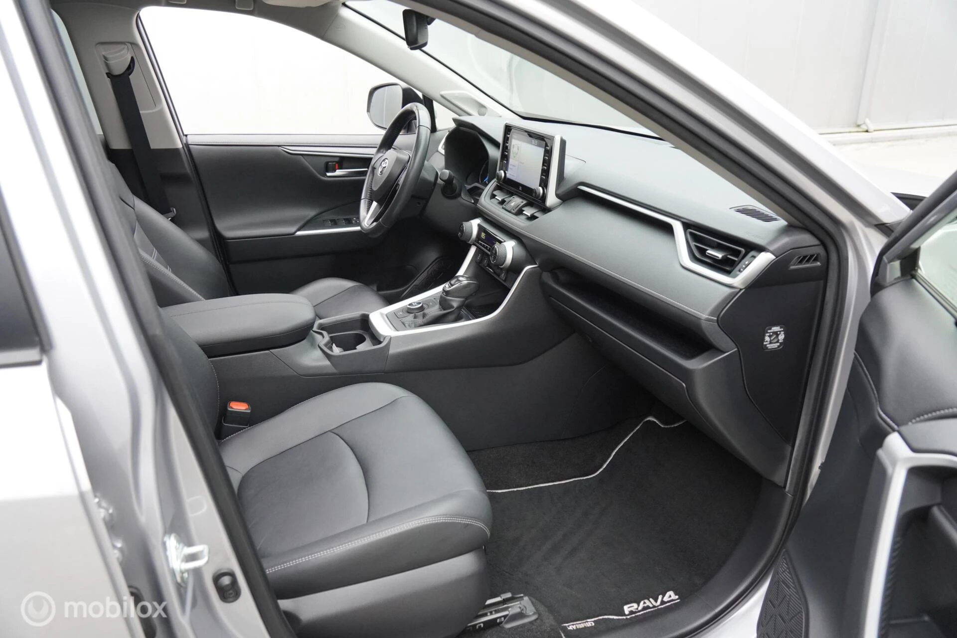 Hoofdafbeelding Toyota RAV4