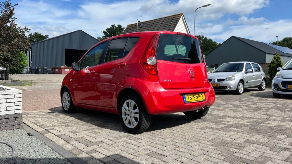 Hoofdafbeelding Opel Agila