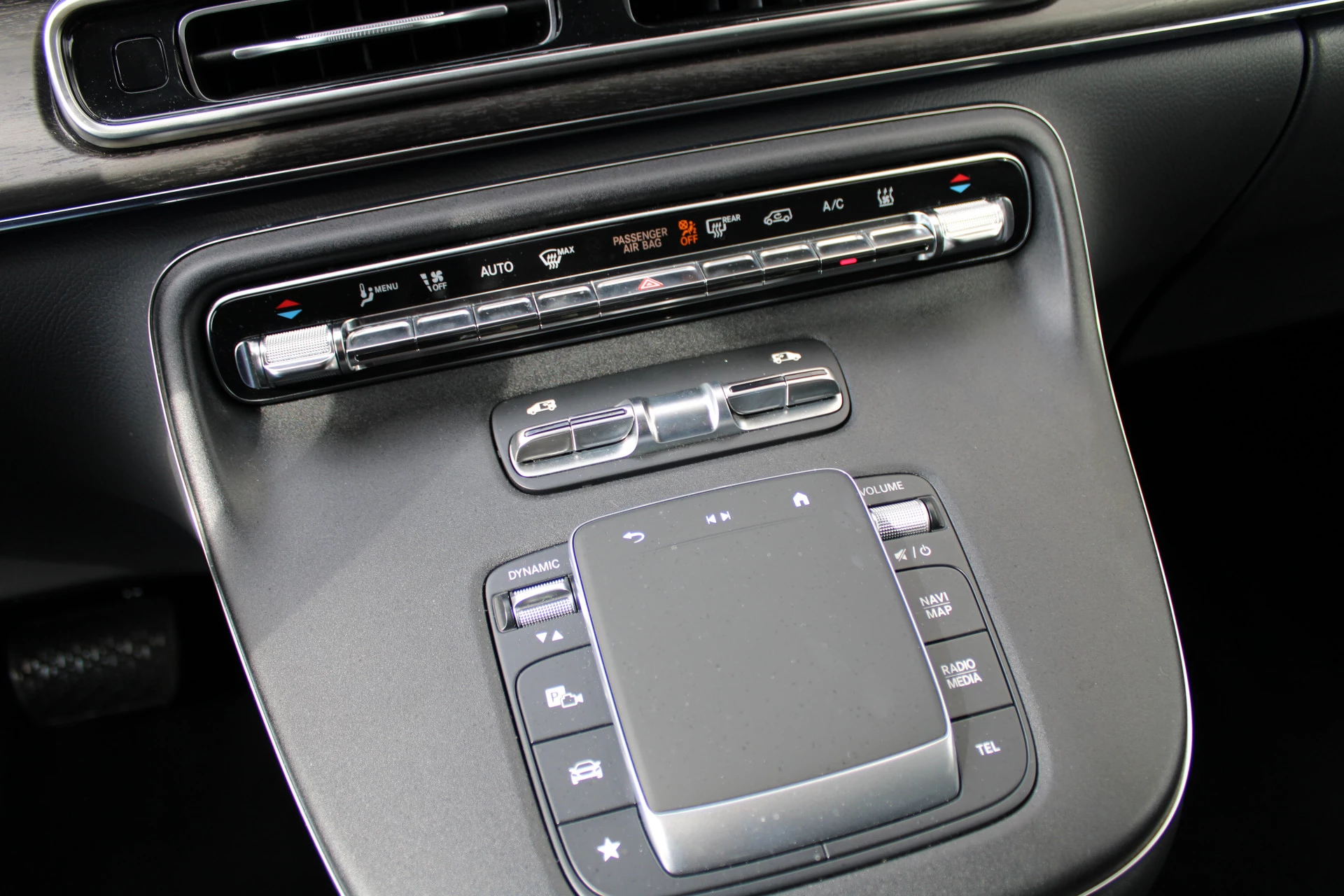 Hoofdafbeelding Mercedes-Benz EQV