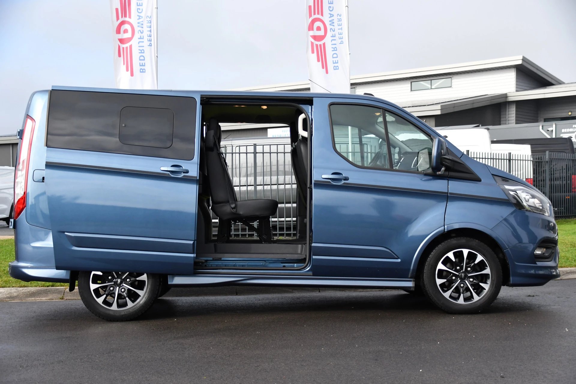 Hoofdafbeelding Ford Transit Custom