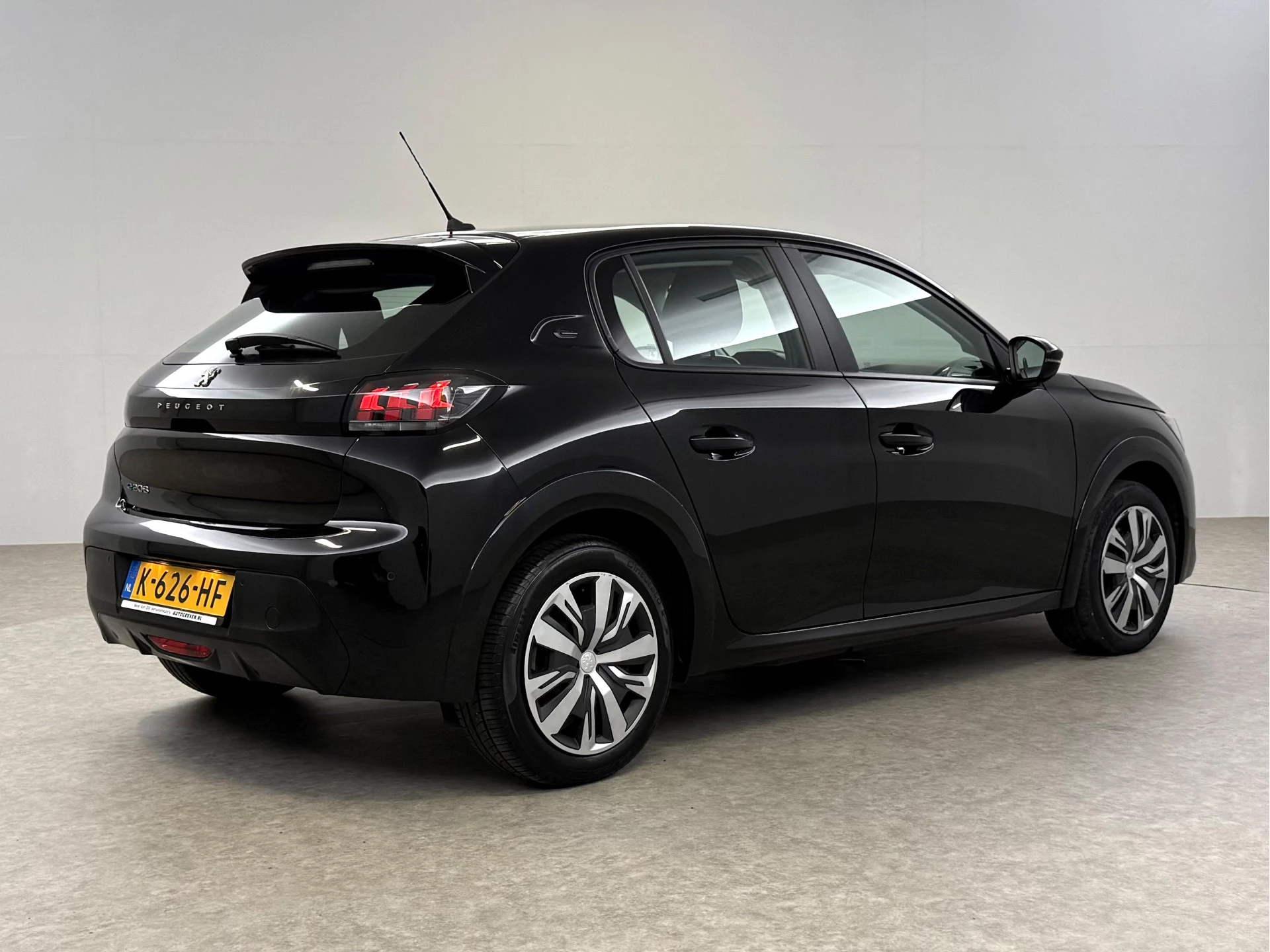 Hoofdafbeelding Peugeot e-208