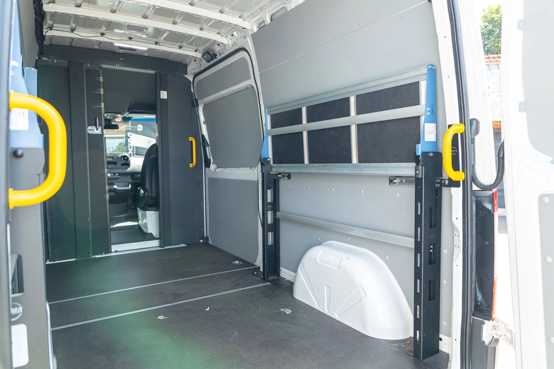 Hoofdafbeelding Mercedes-Benz eSprinter