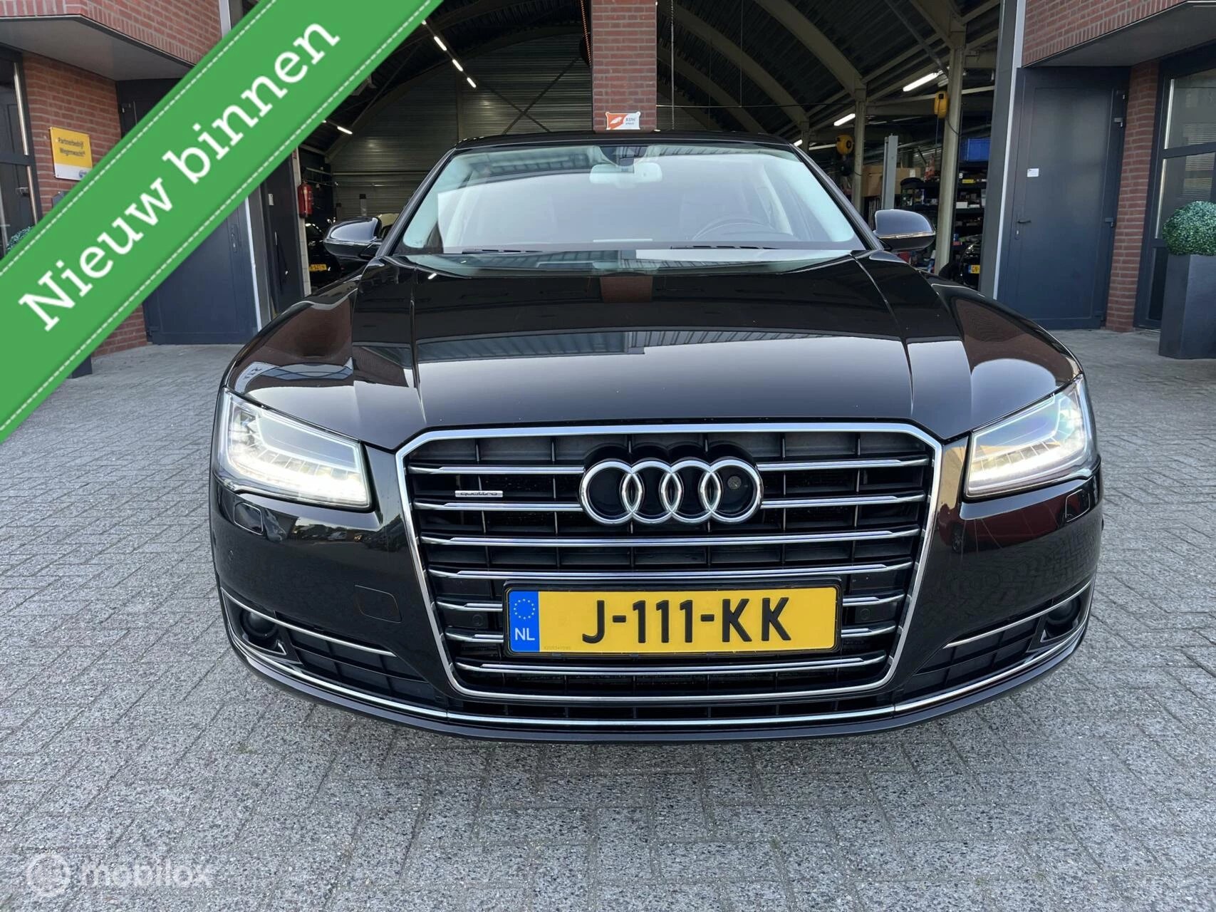 Hoofdafbeelding Audi A8