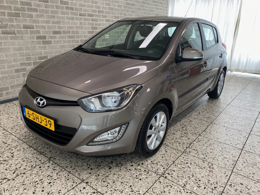 Hoofdafbeelding Hyundai i20
