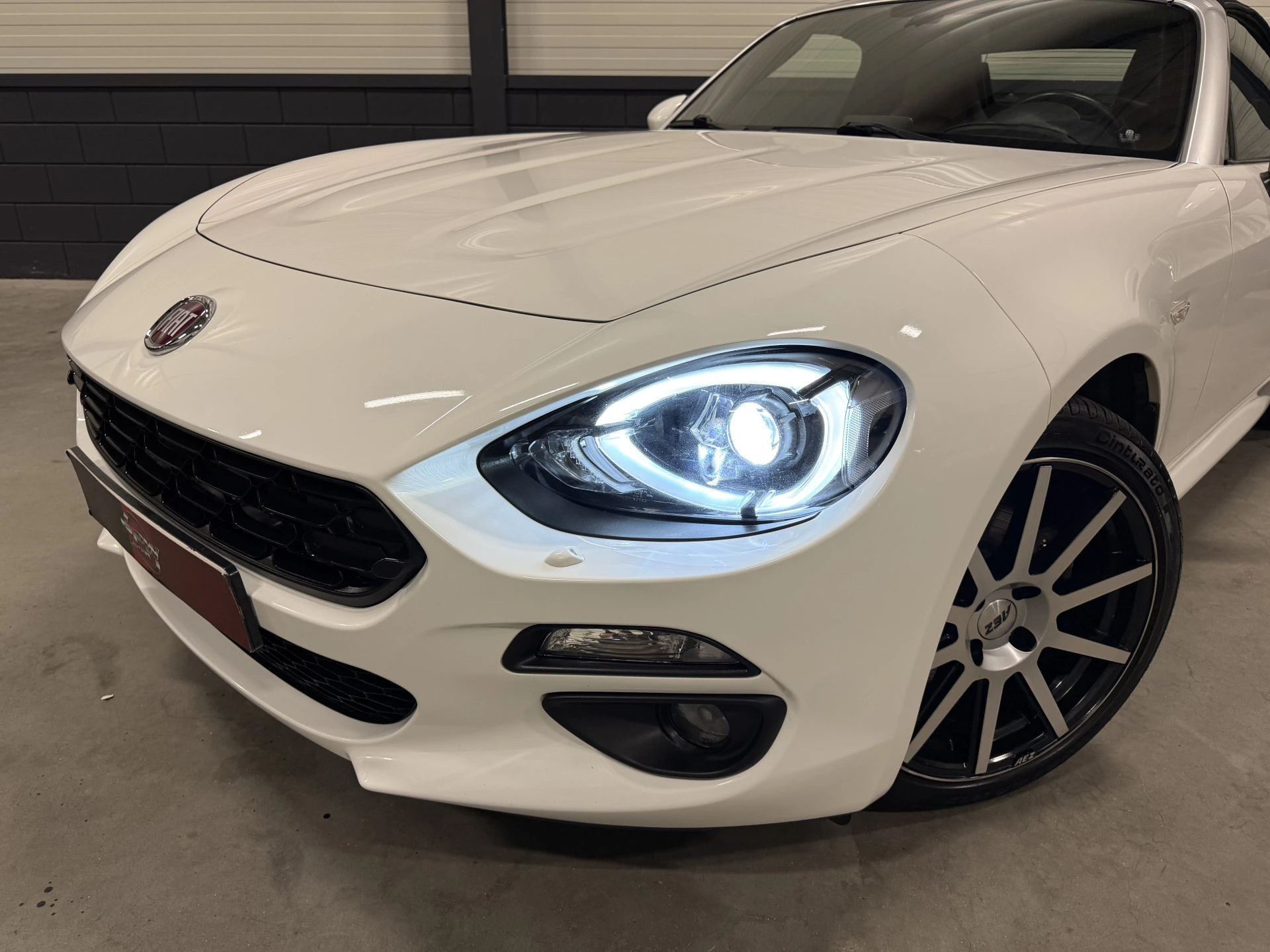 Hoofdafbeelding Fiat 124 Spider