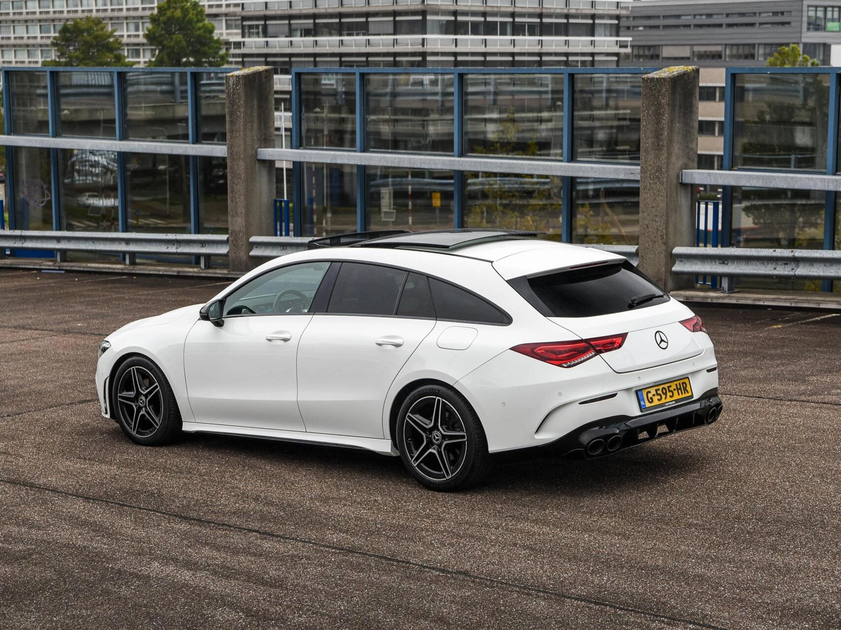 Hoofdafbeelding Mercedes-Benz CLA