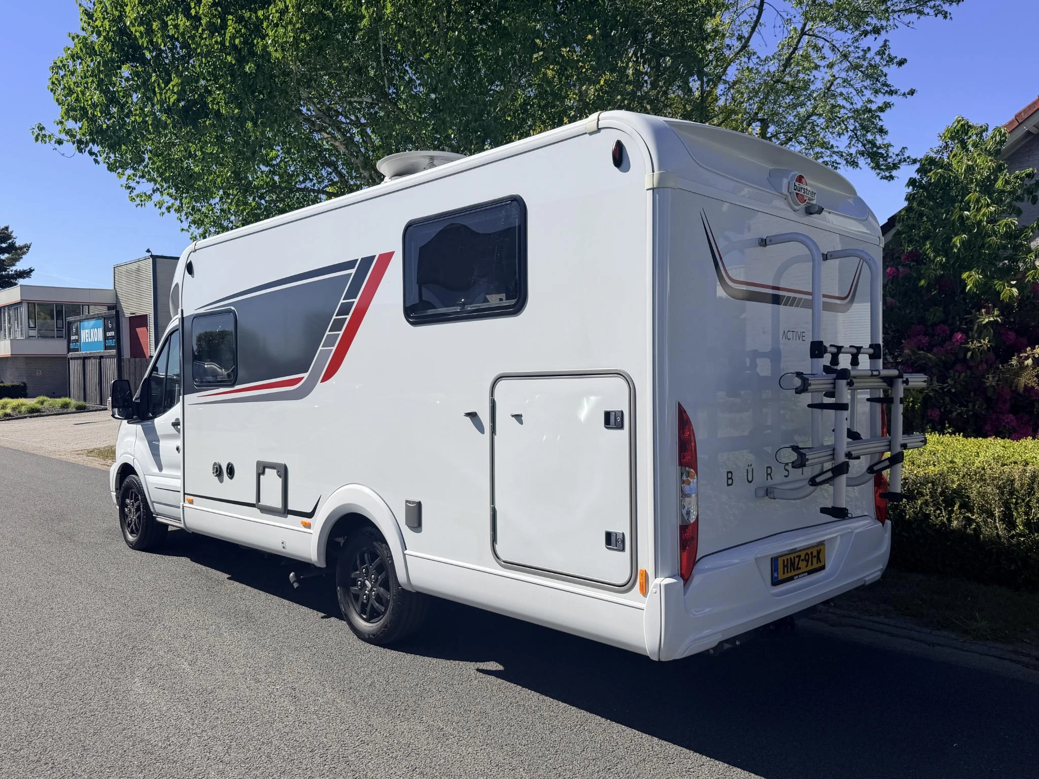 Hoofdafbeelding Bürstner Bt6914 Ford 155PK Camper•Automaat•TV