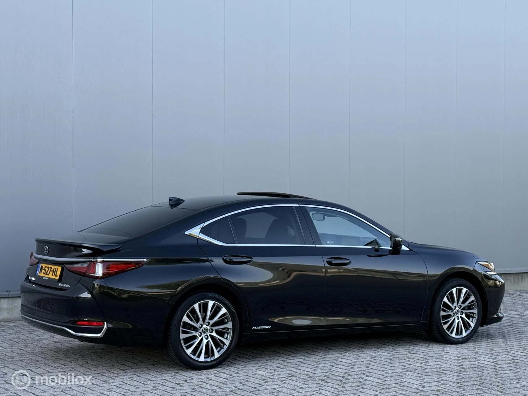 Hoofdafbeelding Lexus ES