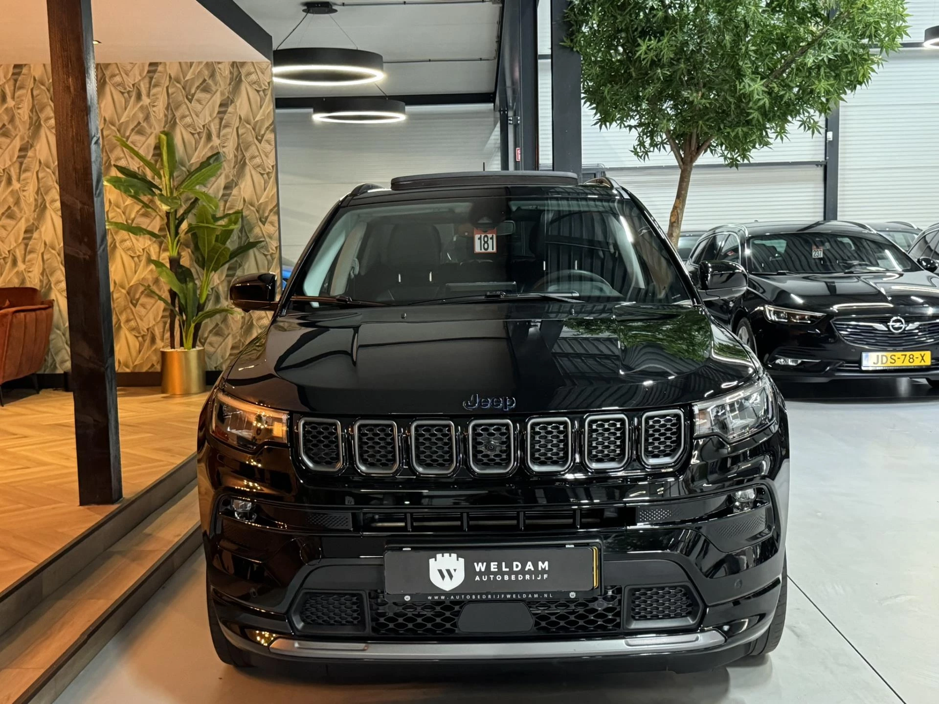 Hoofdafbeelding Jeep Compass