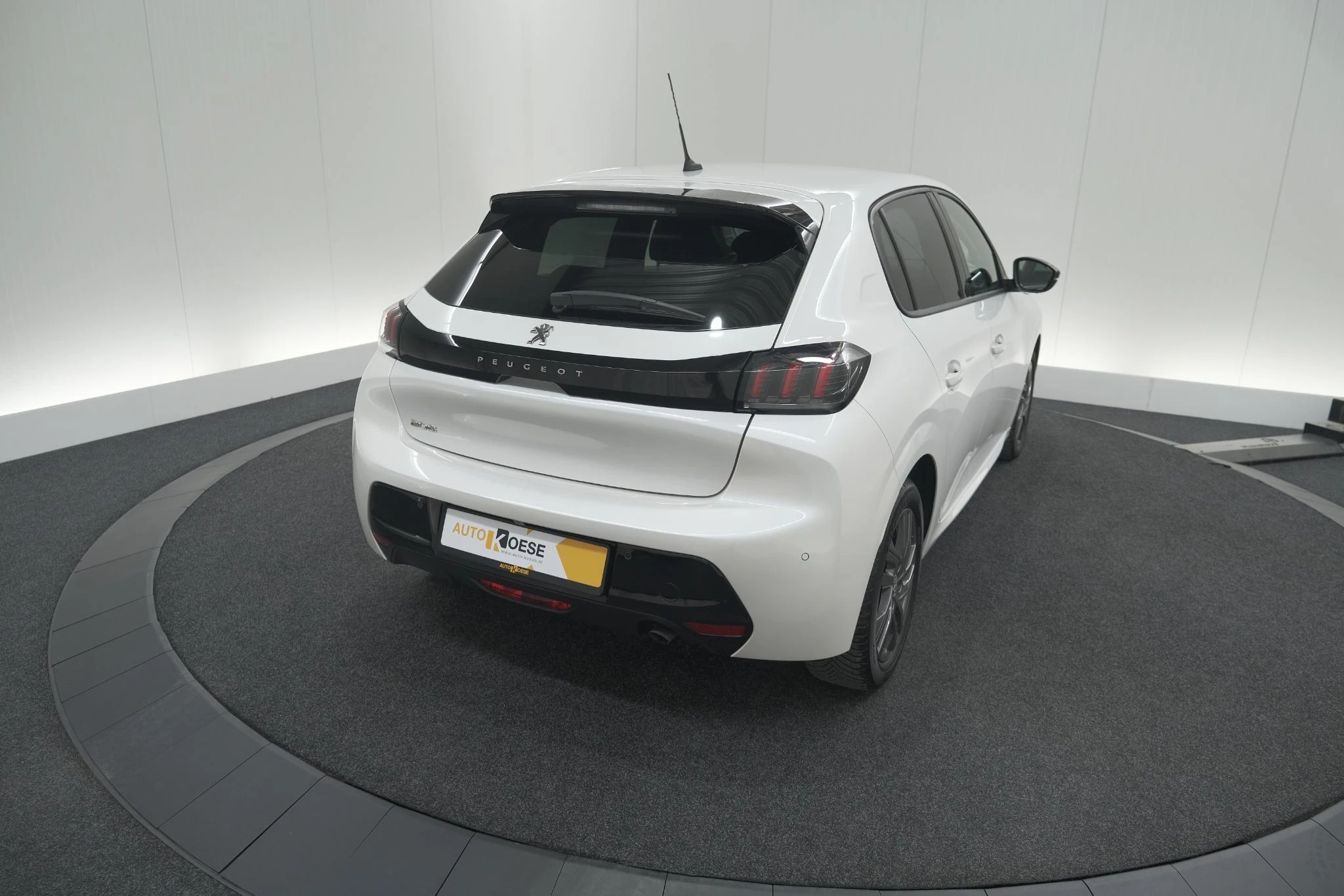 Hoofdafbeelding Peugeot 208